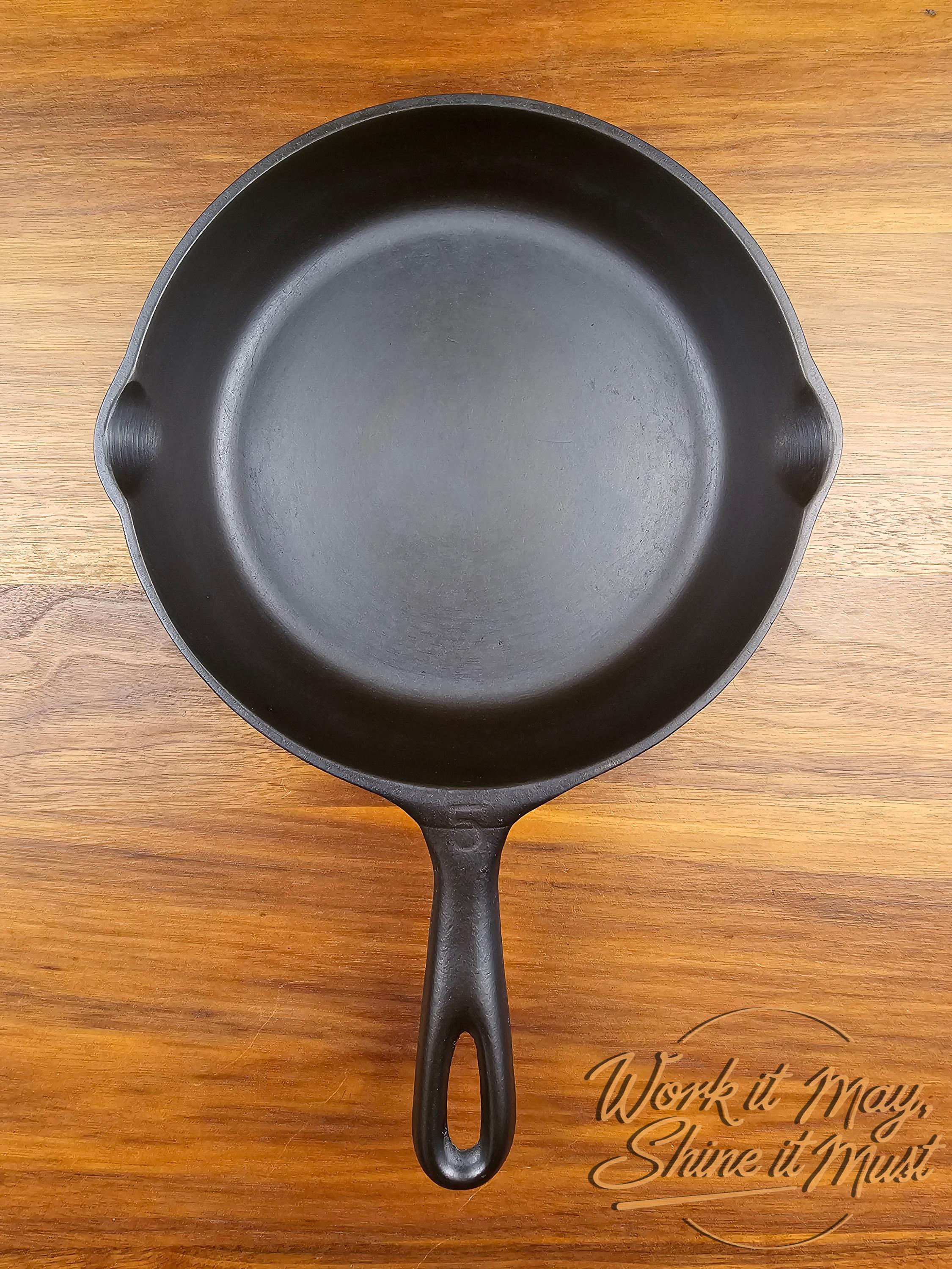 Vollrath #5 Vintage Restored Cast Iron Skillet