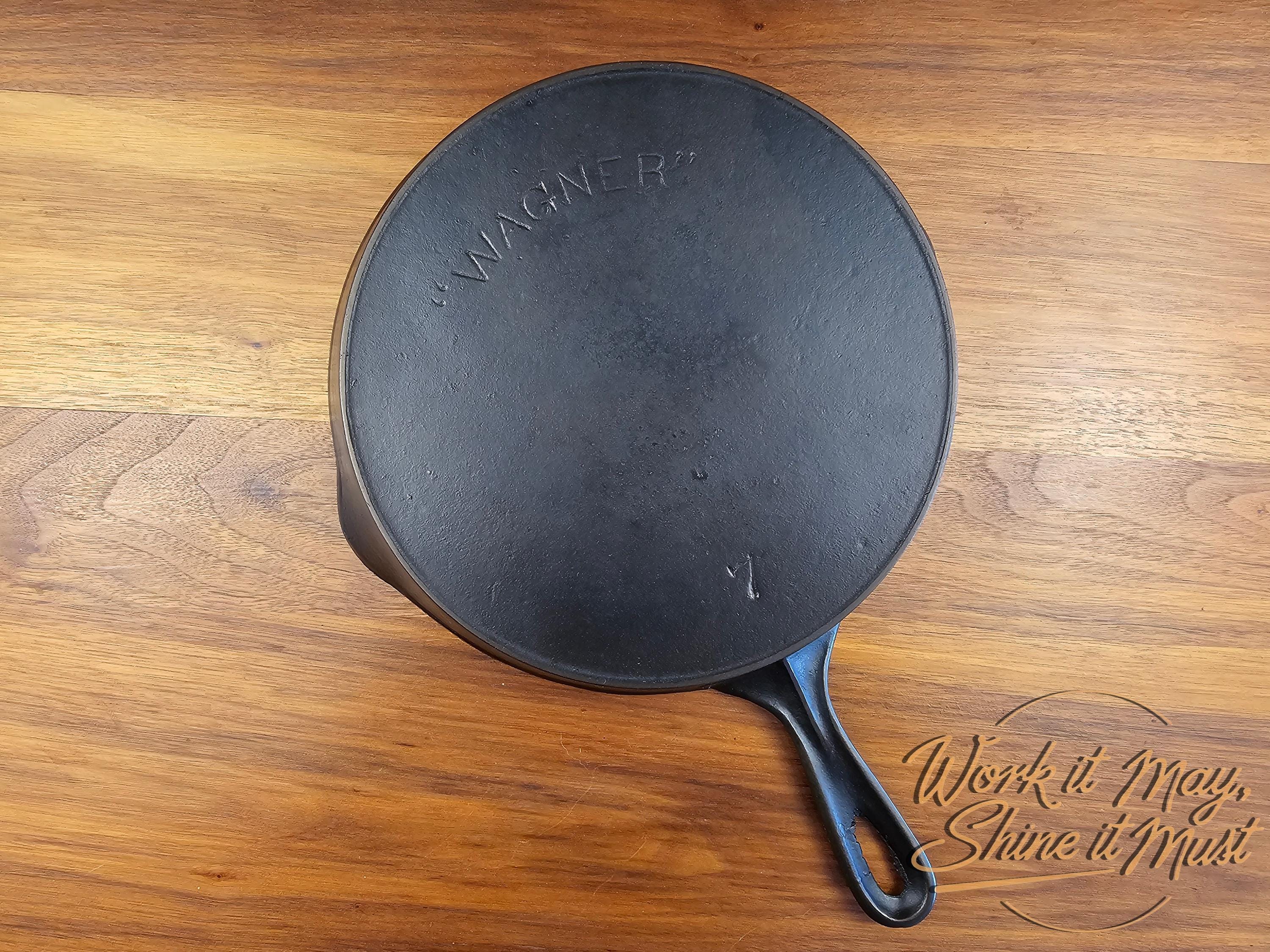 Wagner #7 Restored Cast Iron Skillet Arc Logo, Smooth Cooking Surface