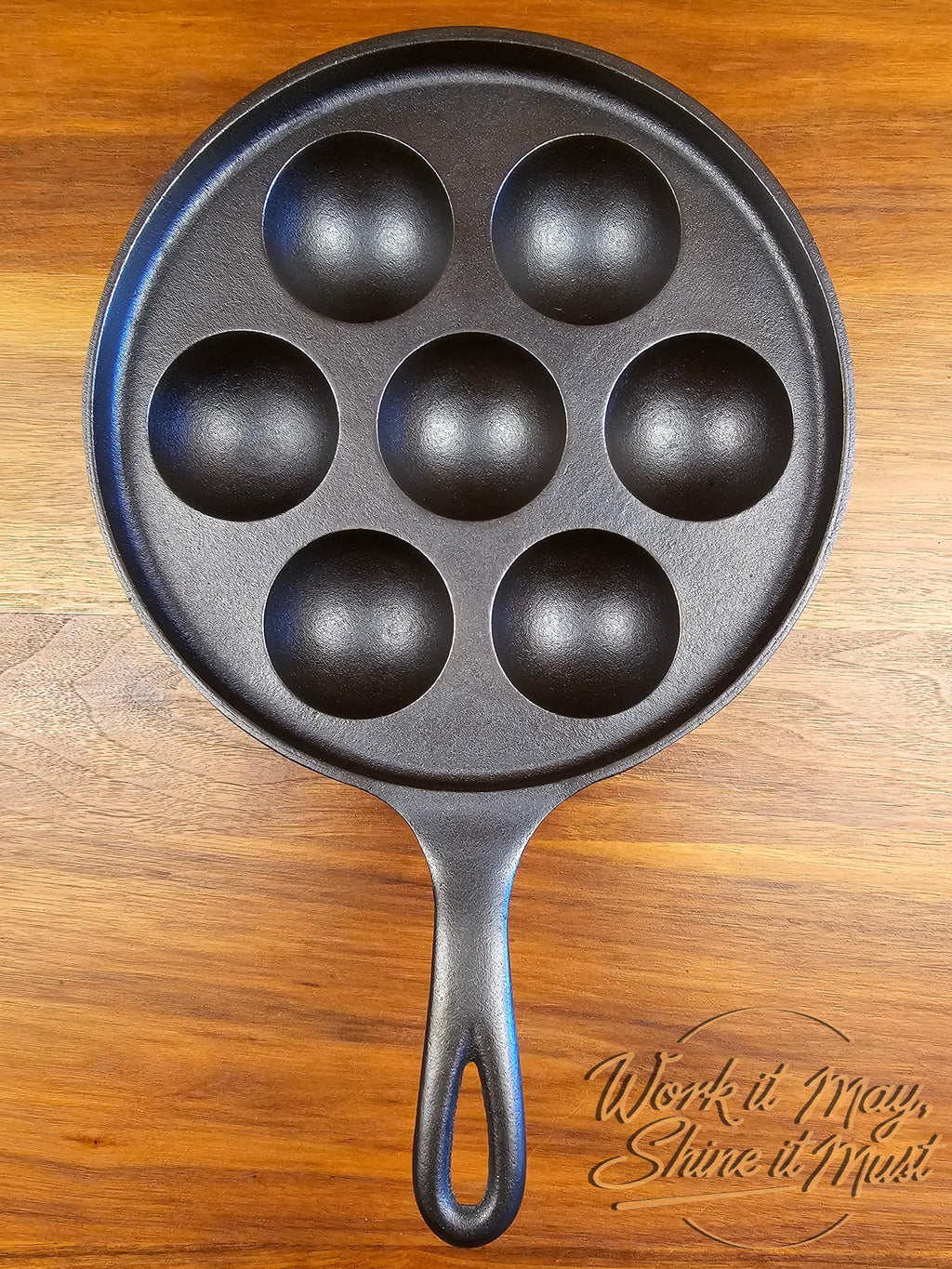 Griswold #32 Vintage Restored Cast Iron Aebleskiver - 962