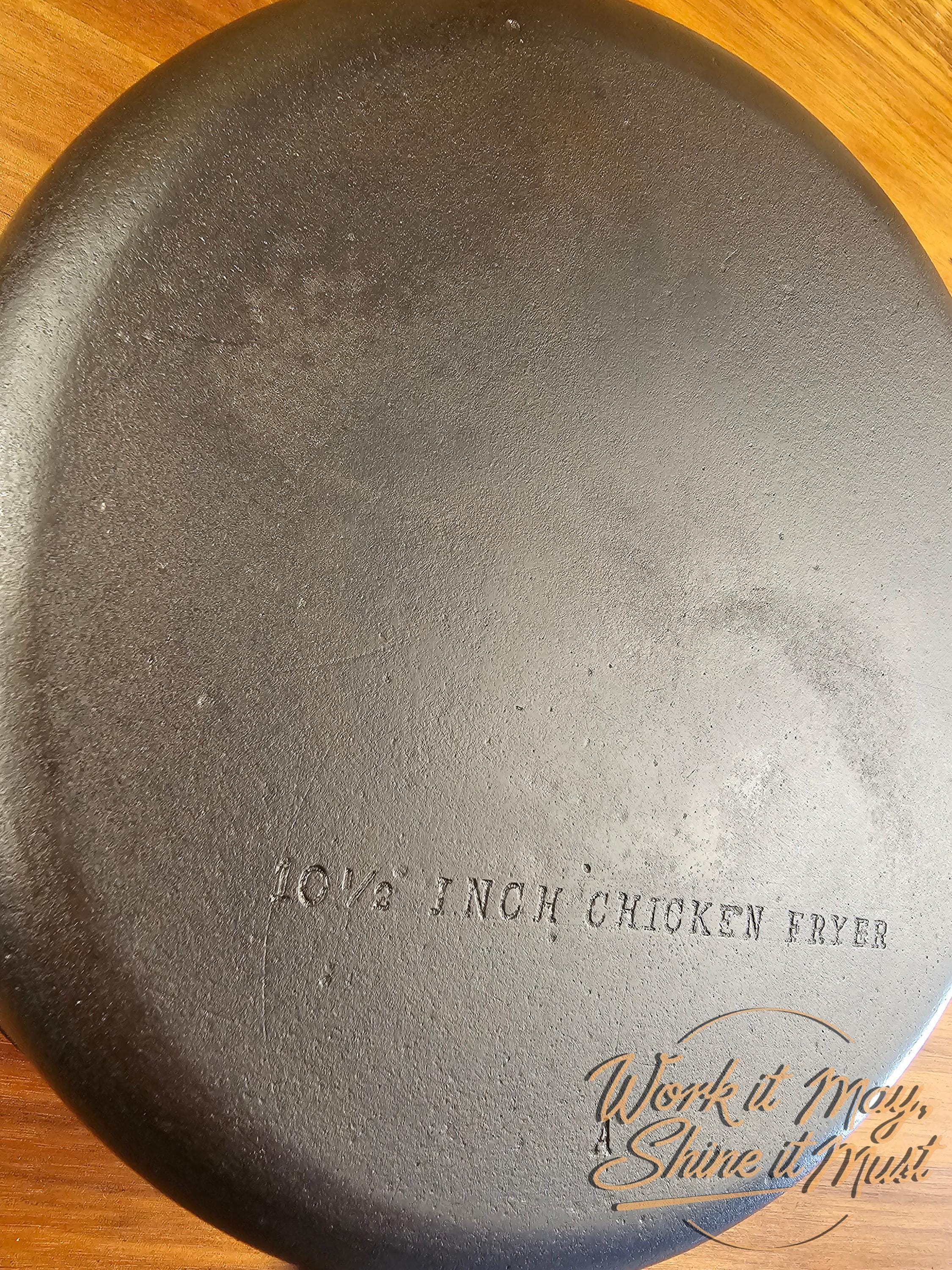 Restored Wagner Ware #8 Chicken Fryer - 10.5" Cast Iron Skillet