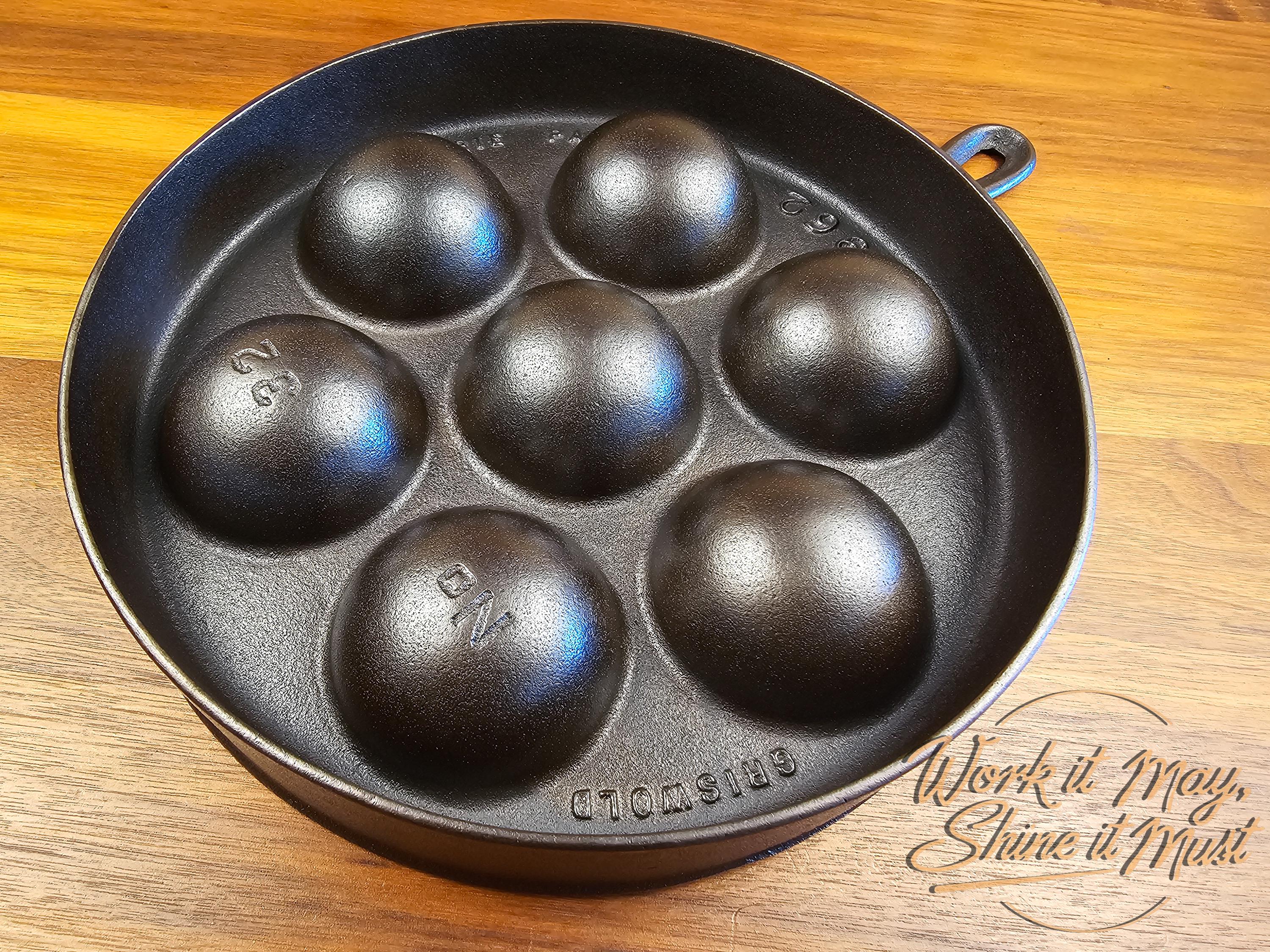 Griswold #32 Vintage Restored Cast Iron Aebleskiver - 962