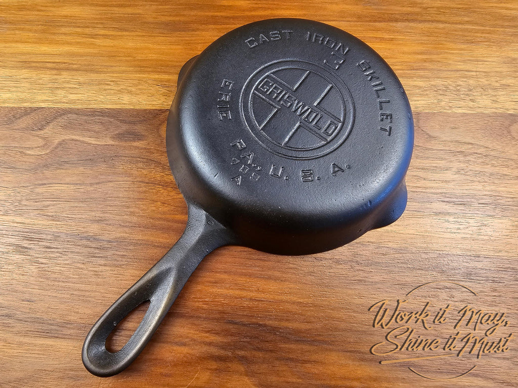 Griswold #3 Vintage Restored Cast Iron Skillet - Large Block Logo 709A