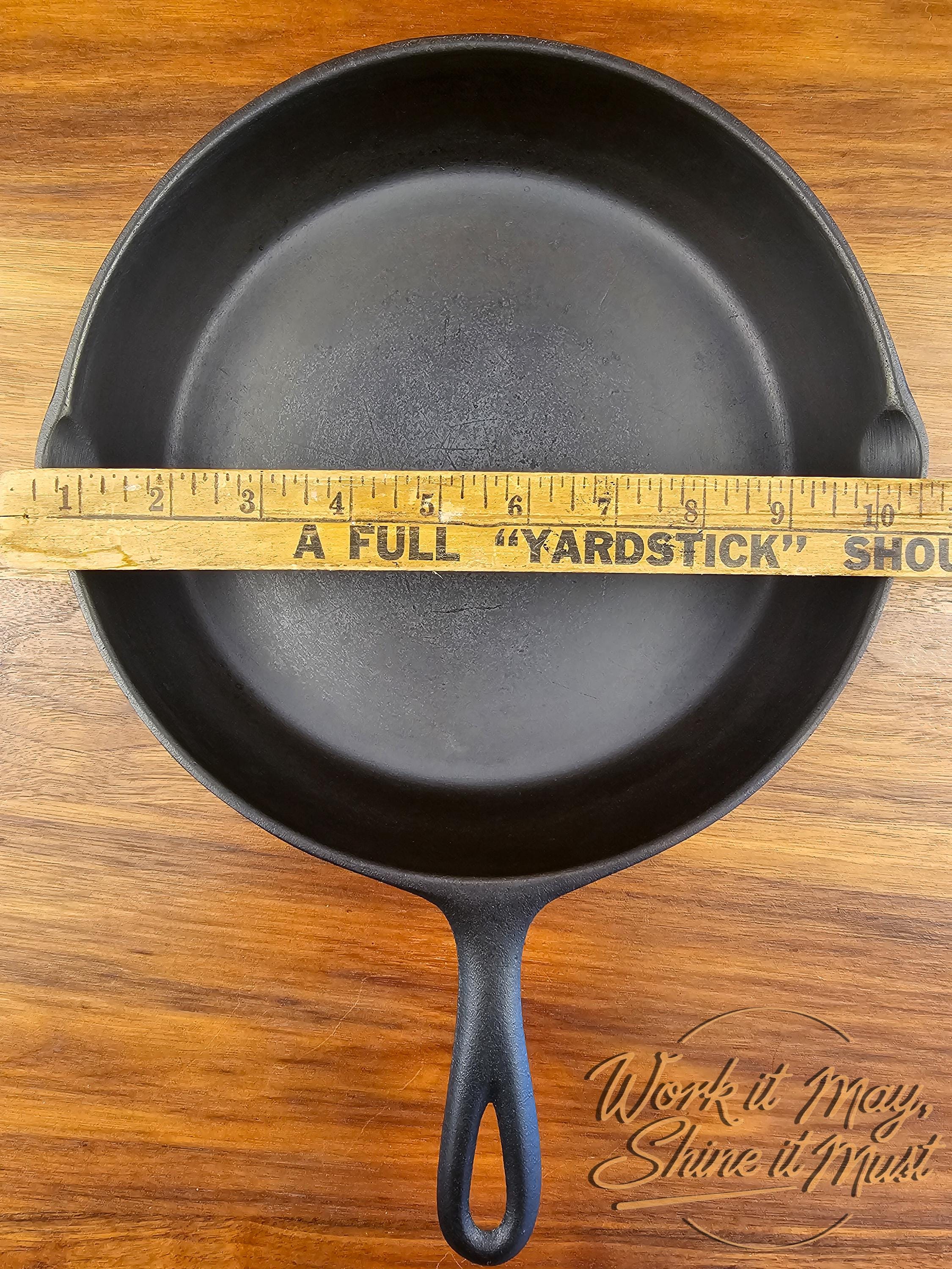 Lodge #7 Vintage Restored Cast Iron Skillet - 3-Notch Logo