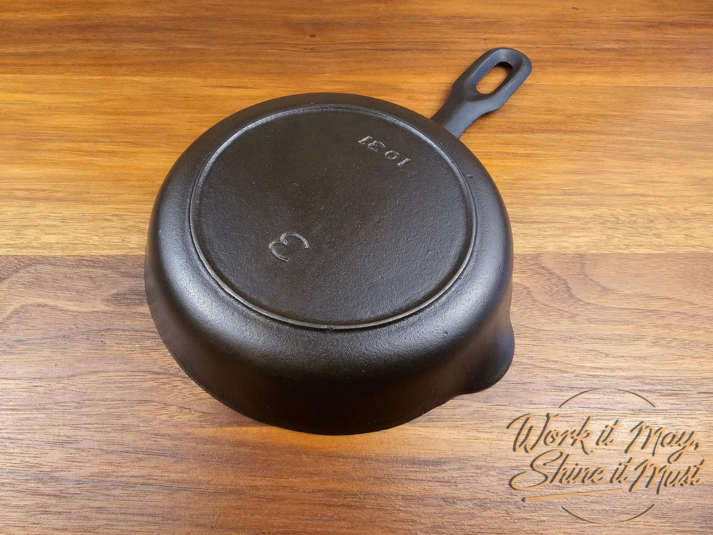 Griswold #3 Vintage Restored Cast Iron Skillet 1031 Iron Mountain Series