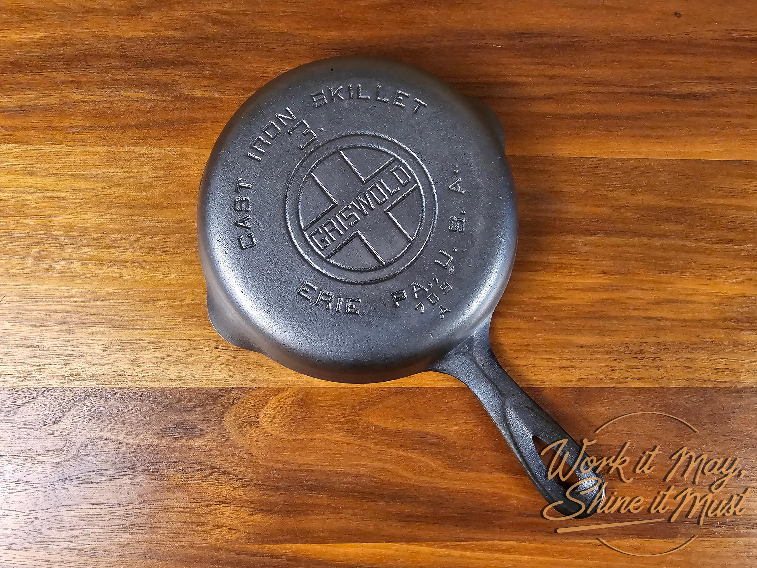 Griswold #3 Vintage Restored Cast Iron Skillet - Large Block Logo 709A