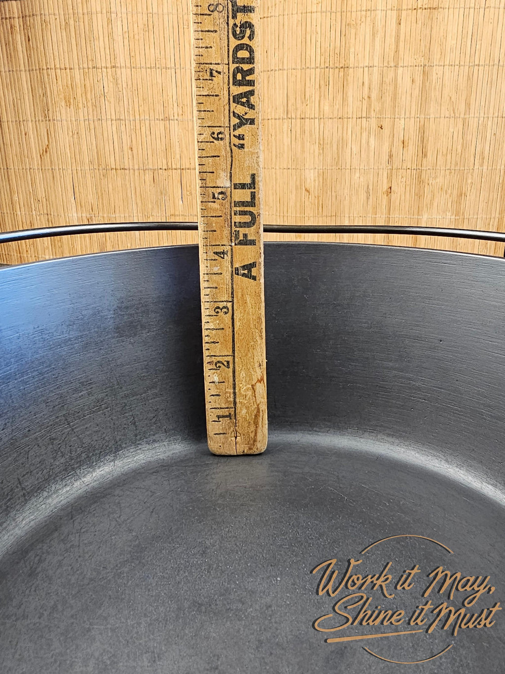 Lodge #8 Vintage Restored Cast Iron Dutch Oven 1930s (5 Quart)