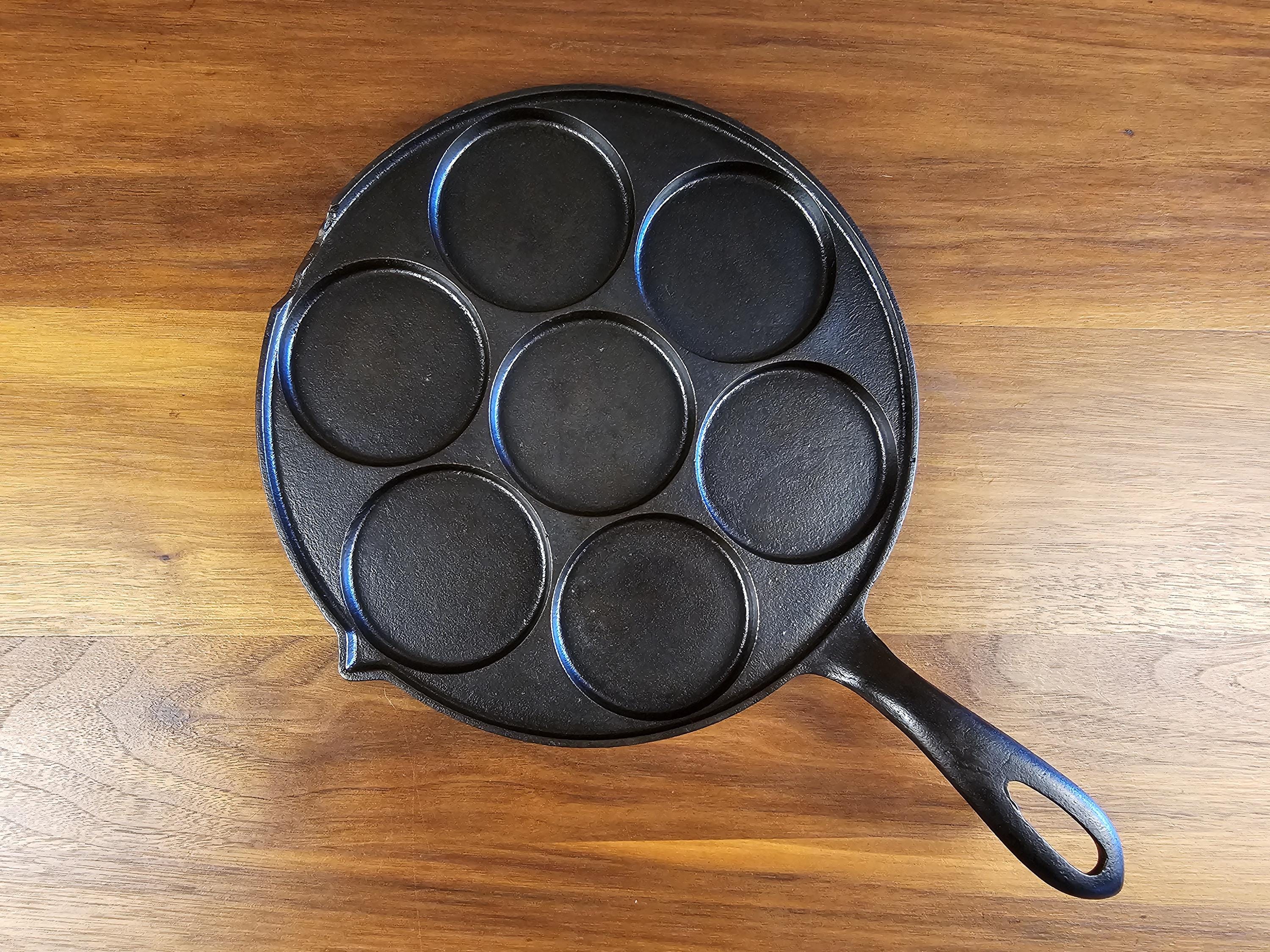 Griswold #34 Vintage Restored Cast Iron Plett Pan - Slant Logo 2980X (Chipped)