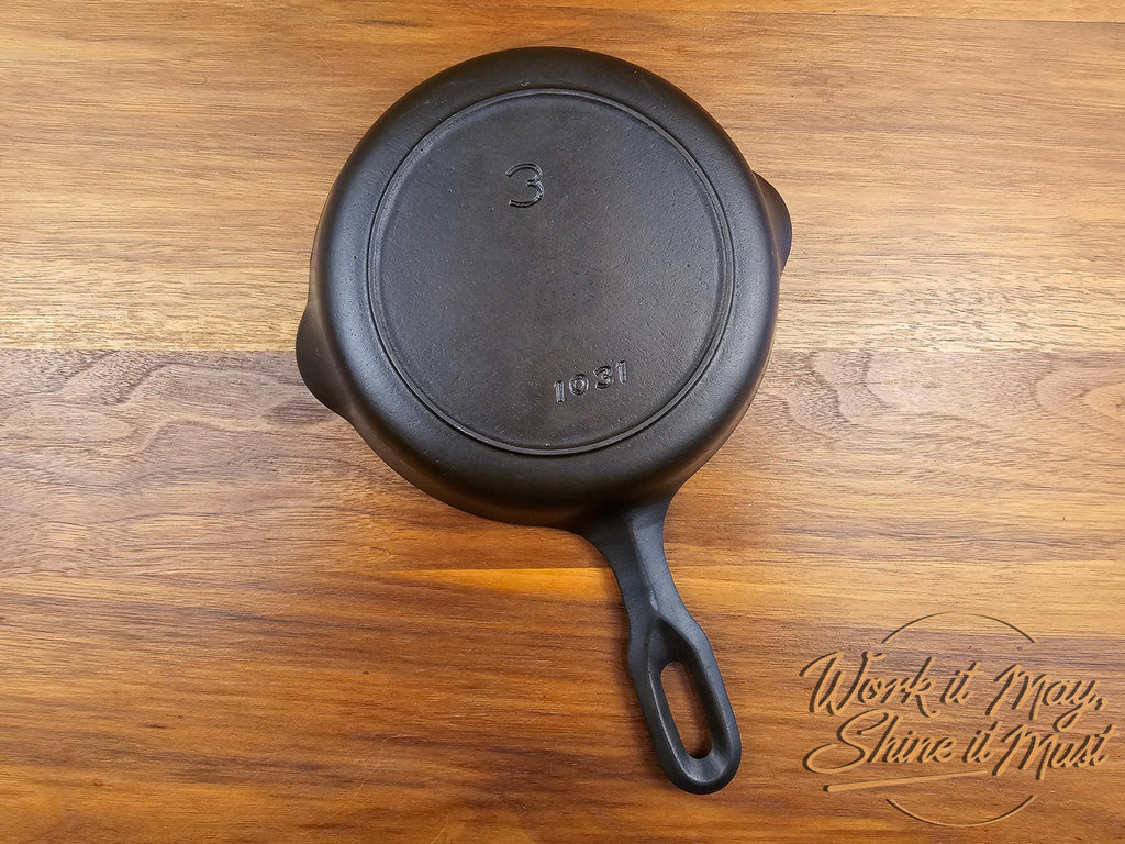 Griswold #3 Vintage Restored Cast Iron Skillet 1031 Iron Mountain Series