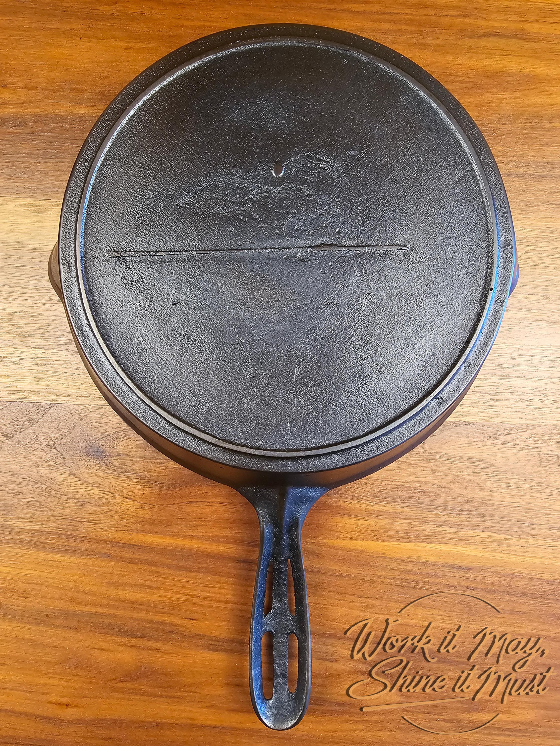 Gatemarked #8 Vintage Restored Cast Iron Skillet - Fancy Handle - Unmarked