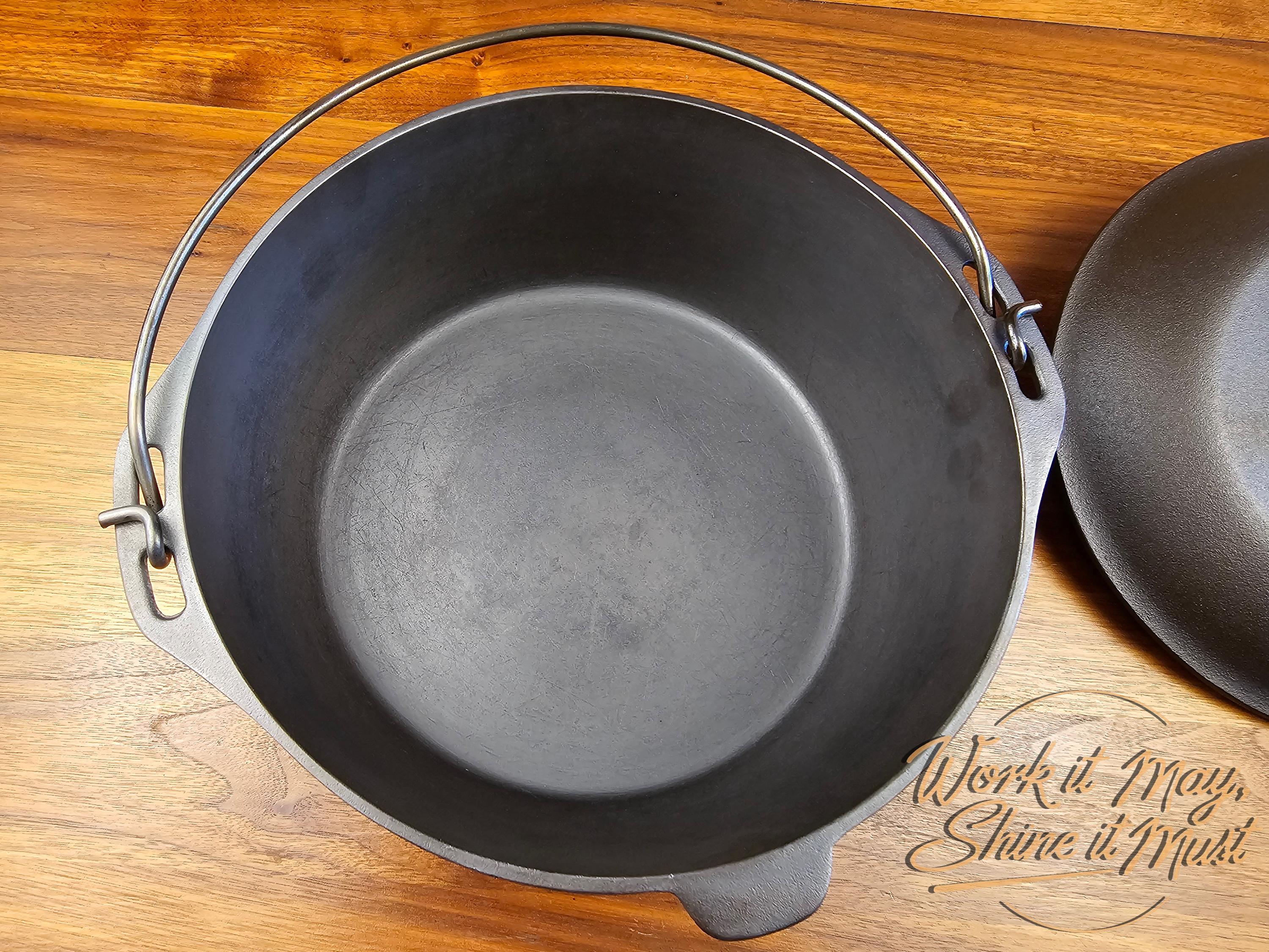 Lodge #8 Vintage Restored Cast Iron Dutch Oven 1930s (5 Quart)