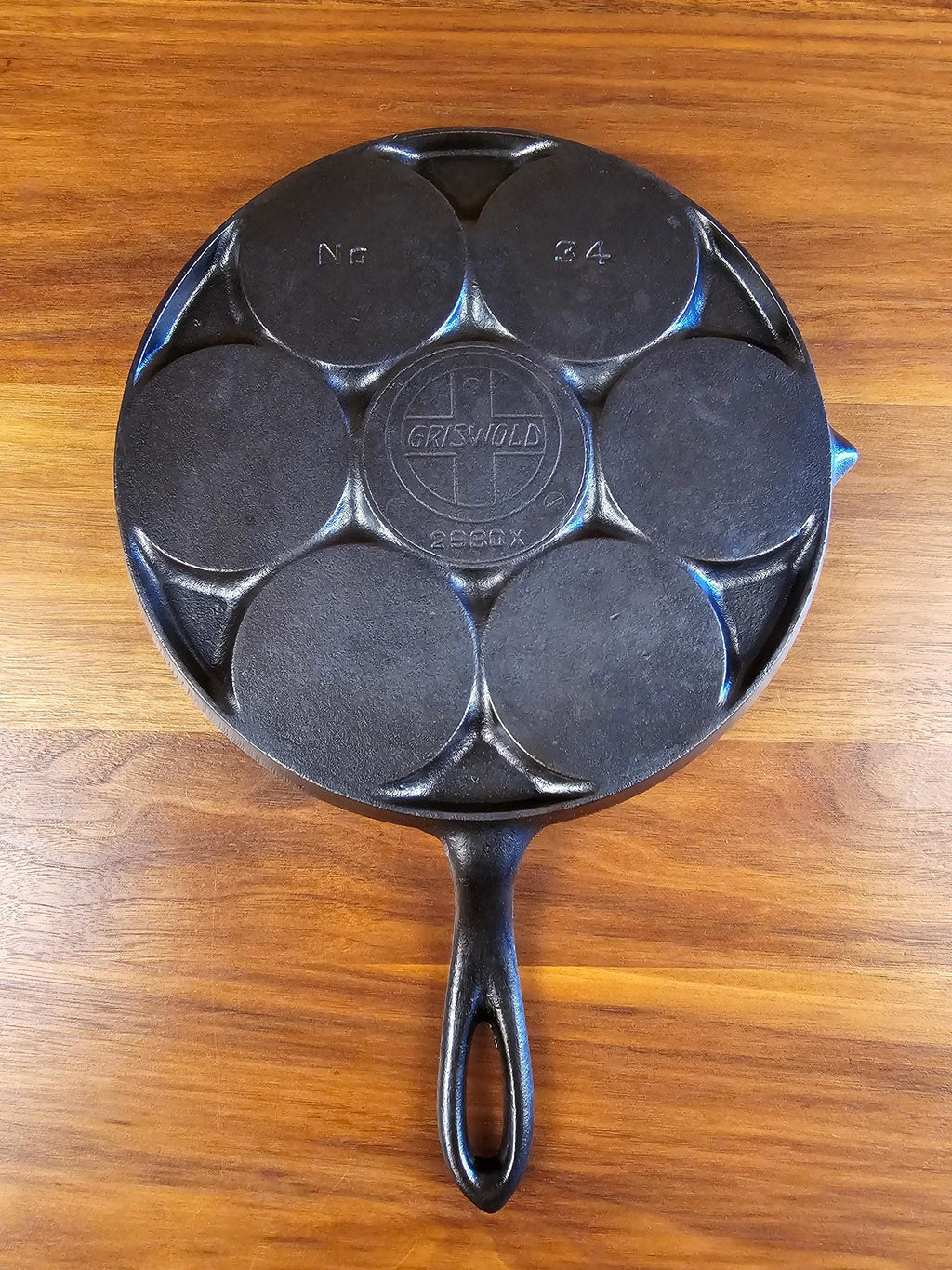 Griswold #34 Vintage Restored Cast Iron Plett Pan - Slant Logo 2980X (Chipped)