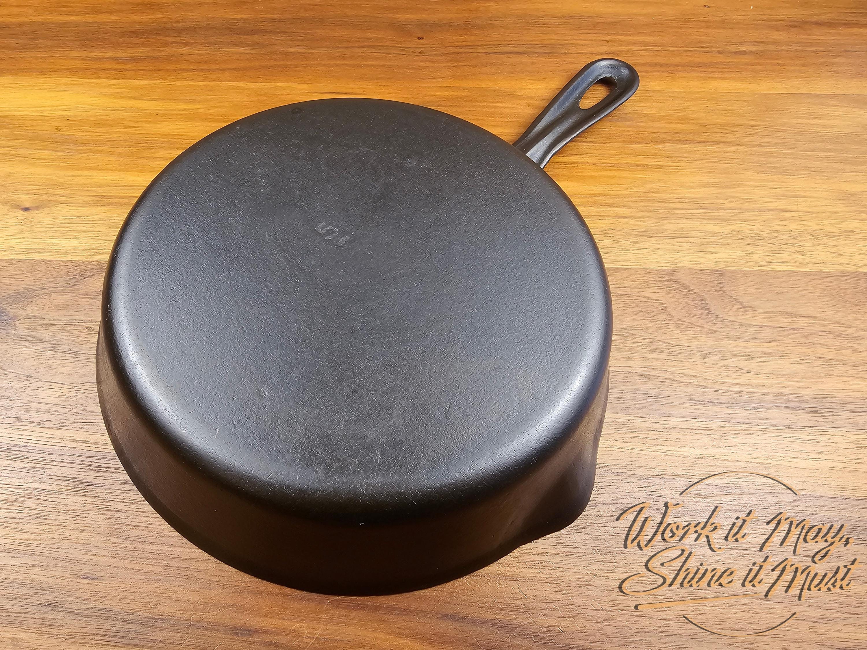 Vollrath #5 Vintage Restored Cast Iron Skillet