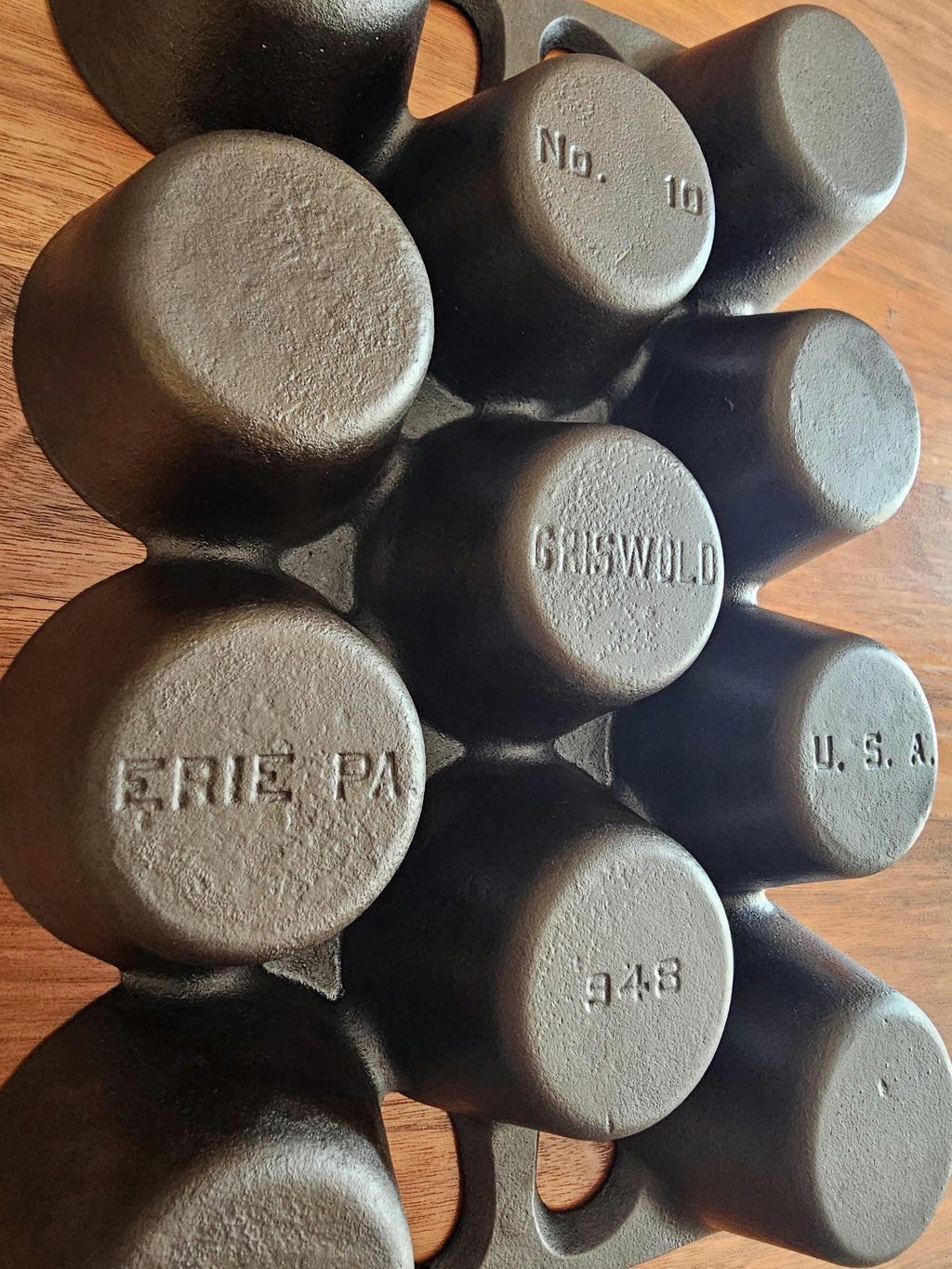 Griswold Popover / Muffin Pan - #10 (948) - Restored Cast Iron