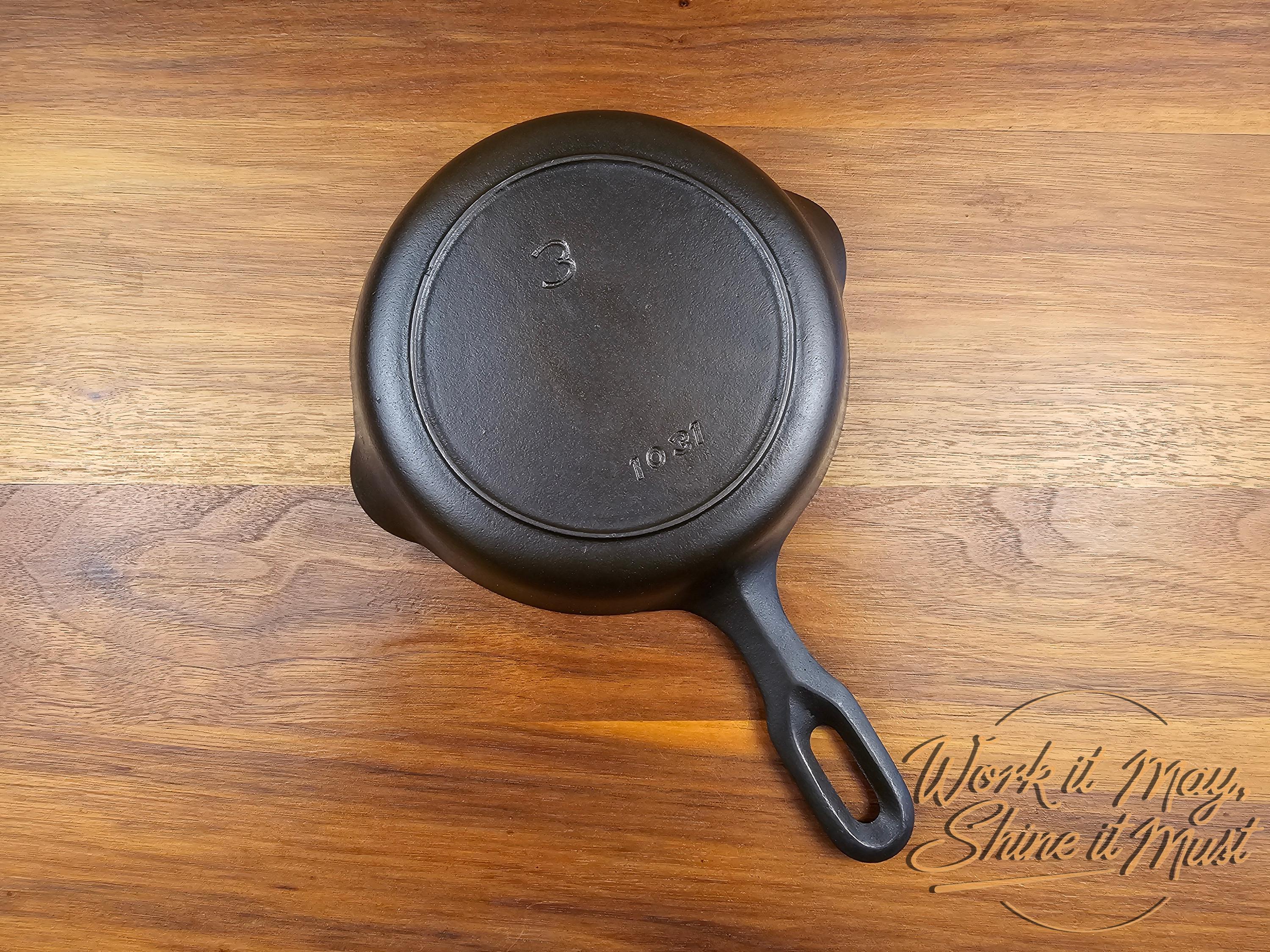 Griswold #3 Vintage Restored Cast Iron Skillet 1031 Iron Mountain Series