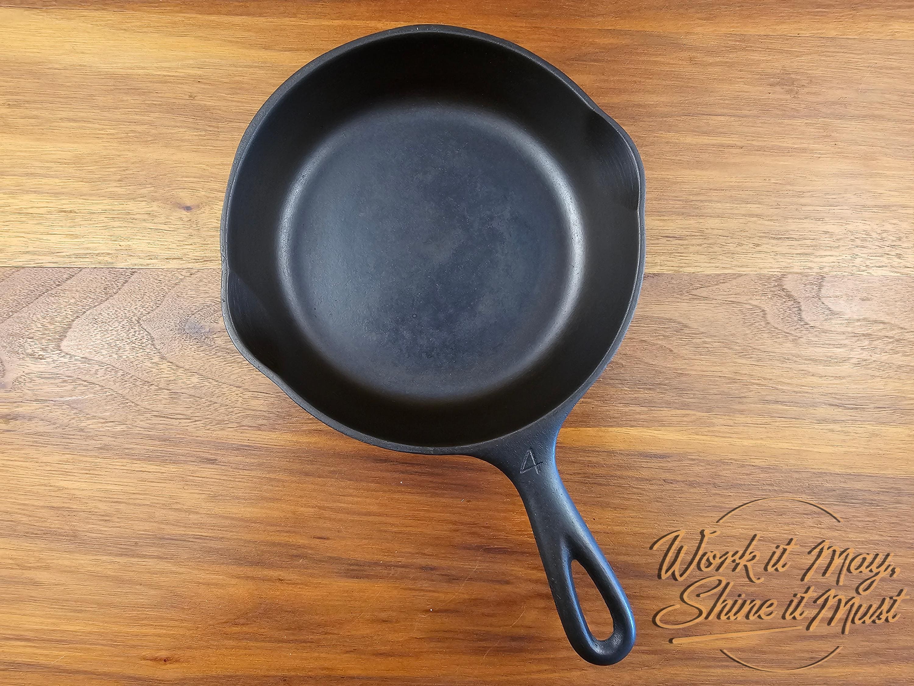 Wagner Ware Sidney O #4 Restored Cast Iron Skillet - 1054A