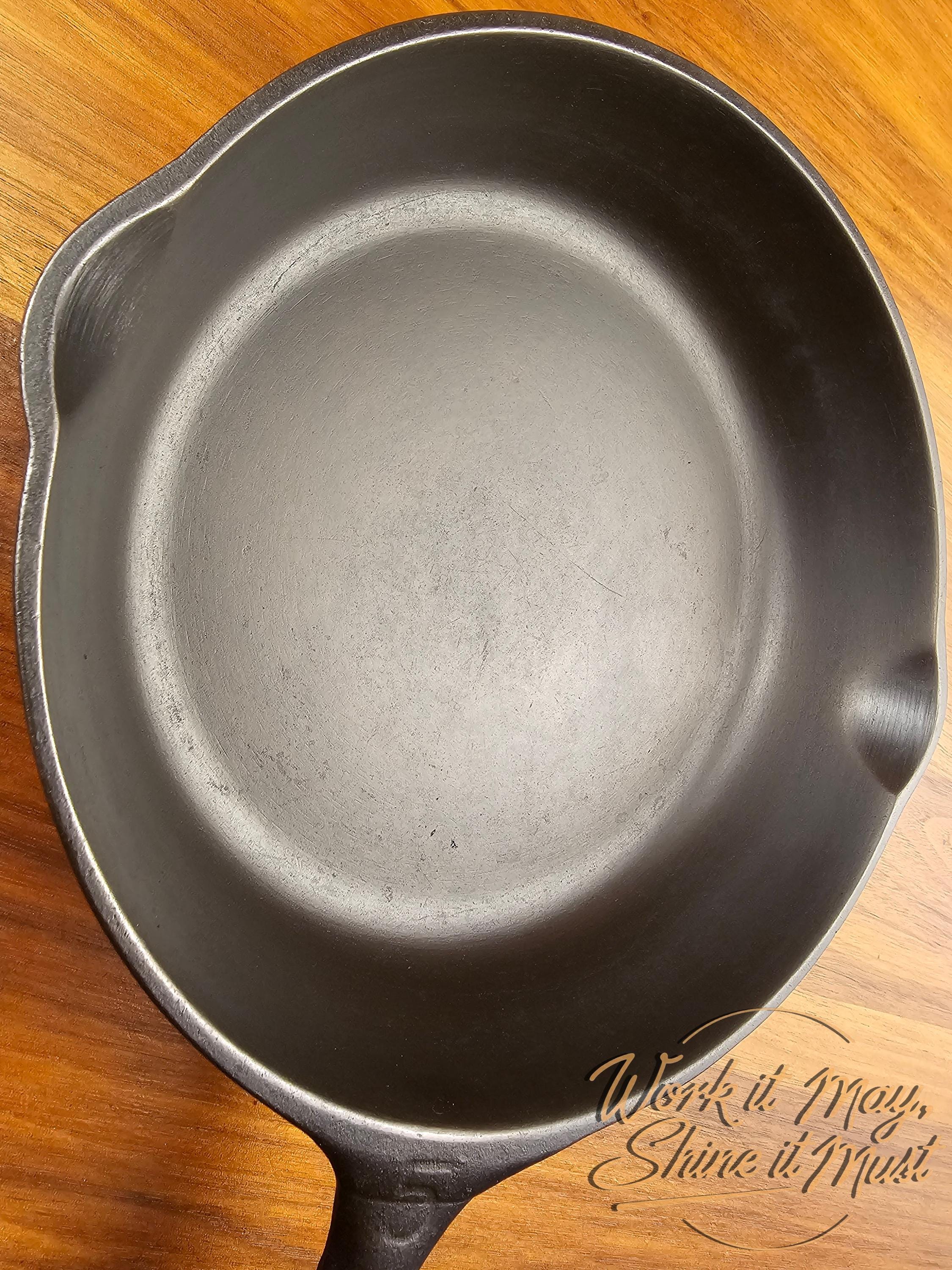 Vollrath #5 Vintage Restored Cast Iron Skillet