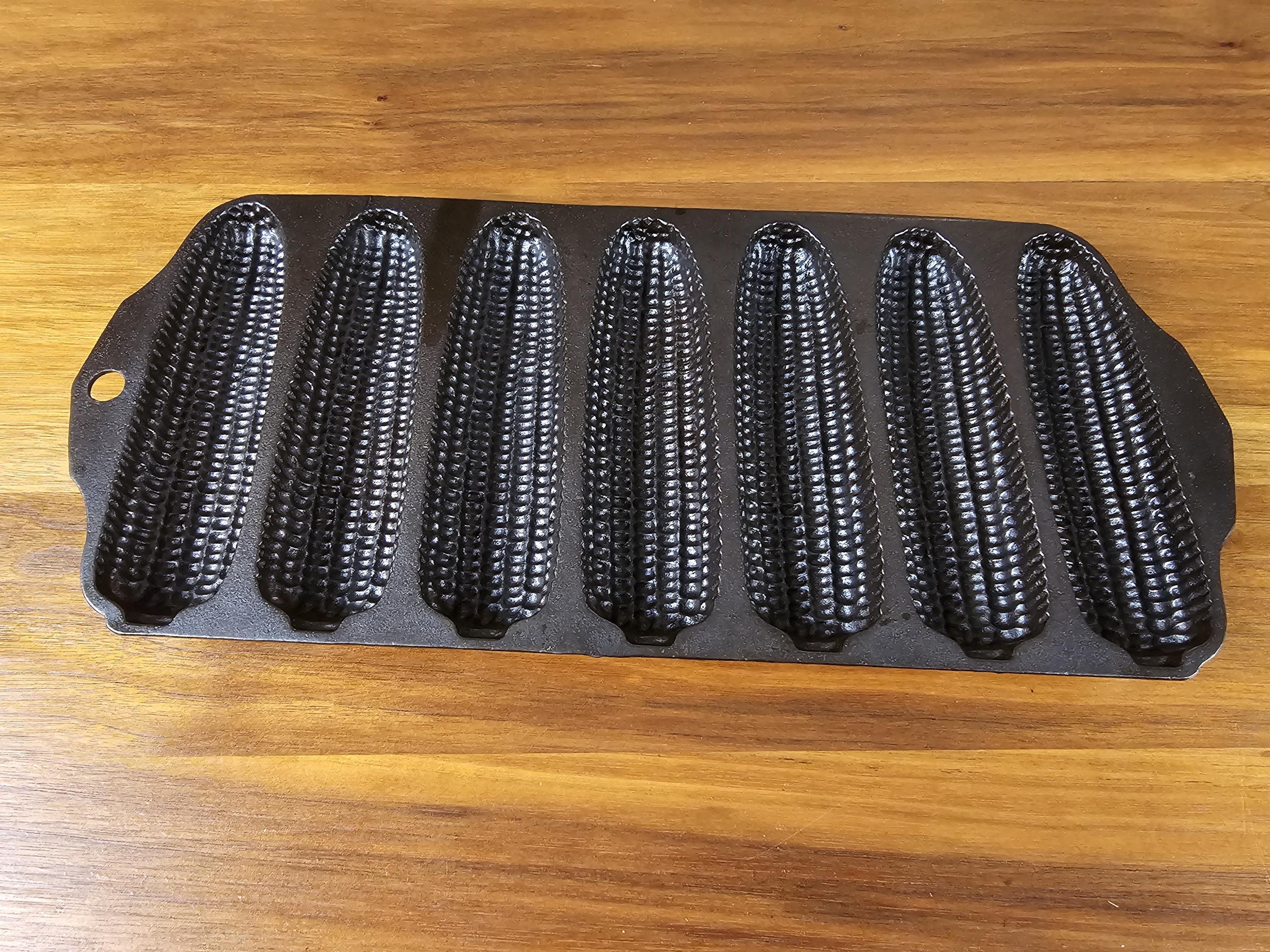 Griswold Cornbread Pan Vintage Restored Cast Iron - 277/930