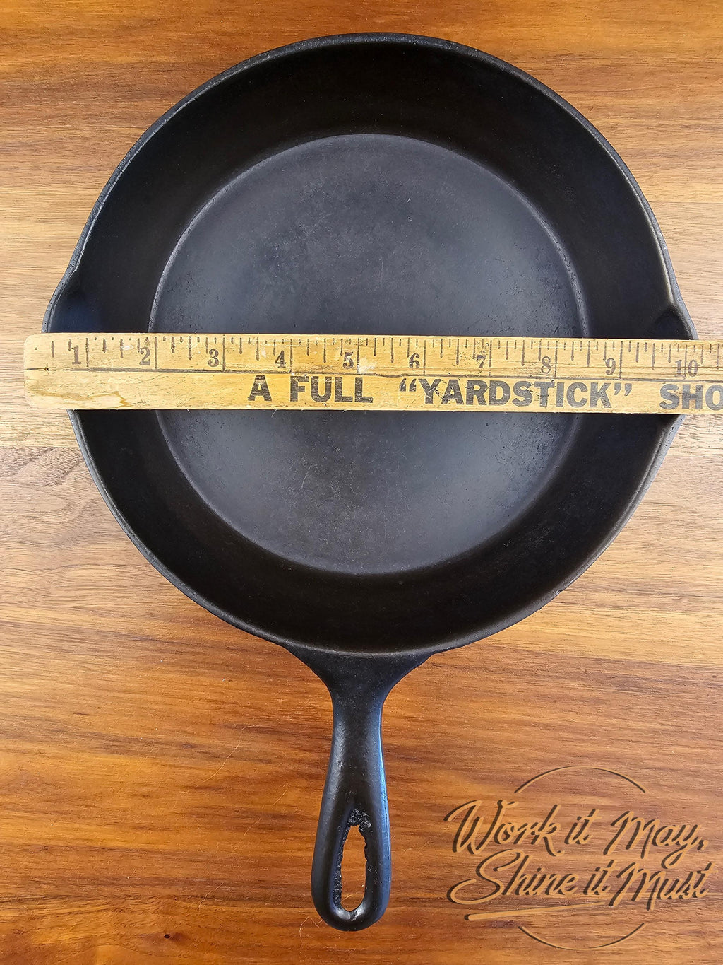 Wagner #7 Restored Cast Iron Skillet Arc Logo, Smooth Cooking Surface