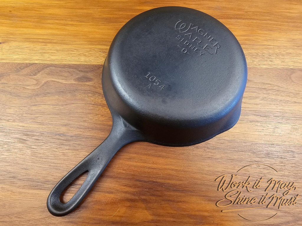Wagner Ware Sidney O #4 Restored Cast Iron Skillet - 1054A