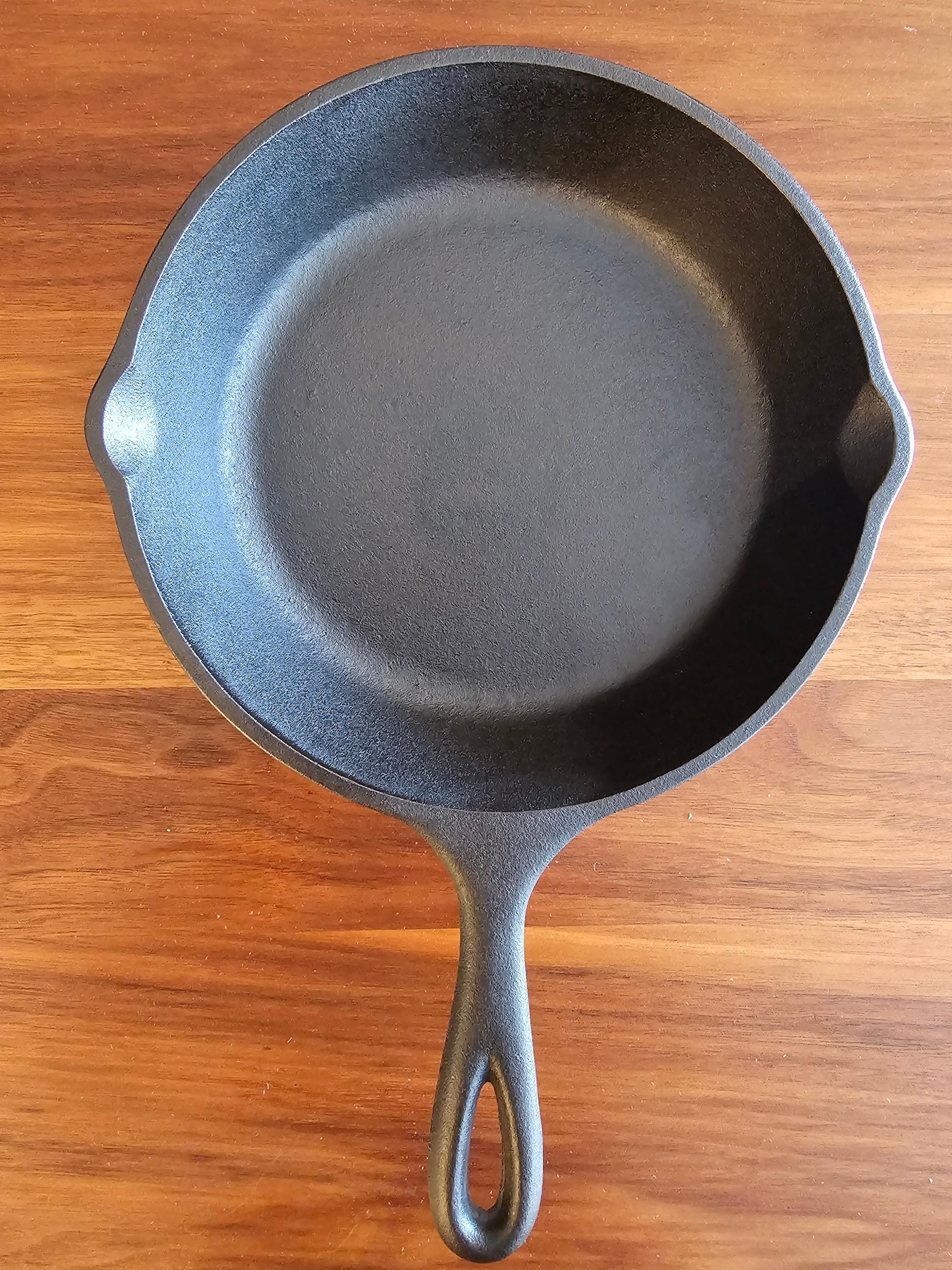Lodge #5 Vintage Restored Cast Iron Skillet - 5SK Made In USA (D)