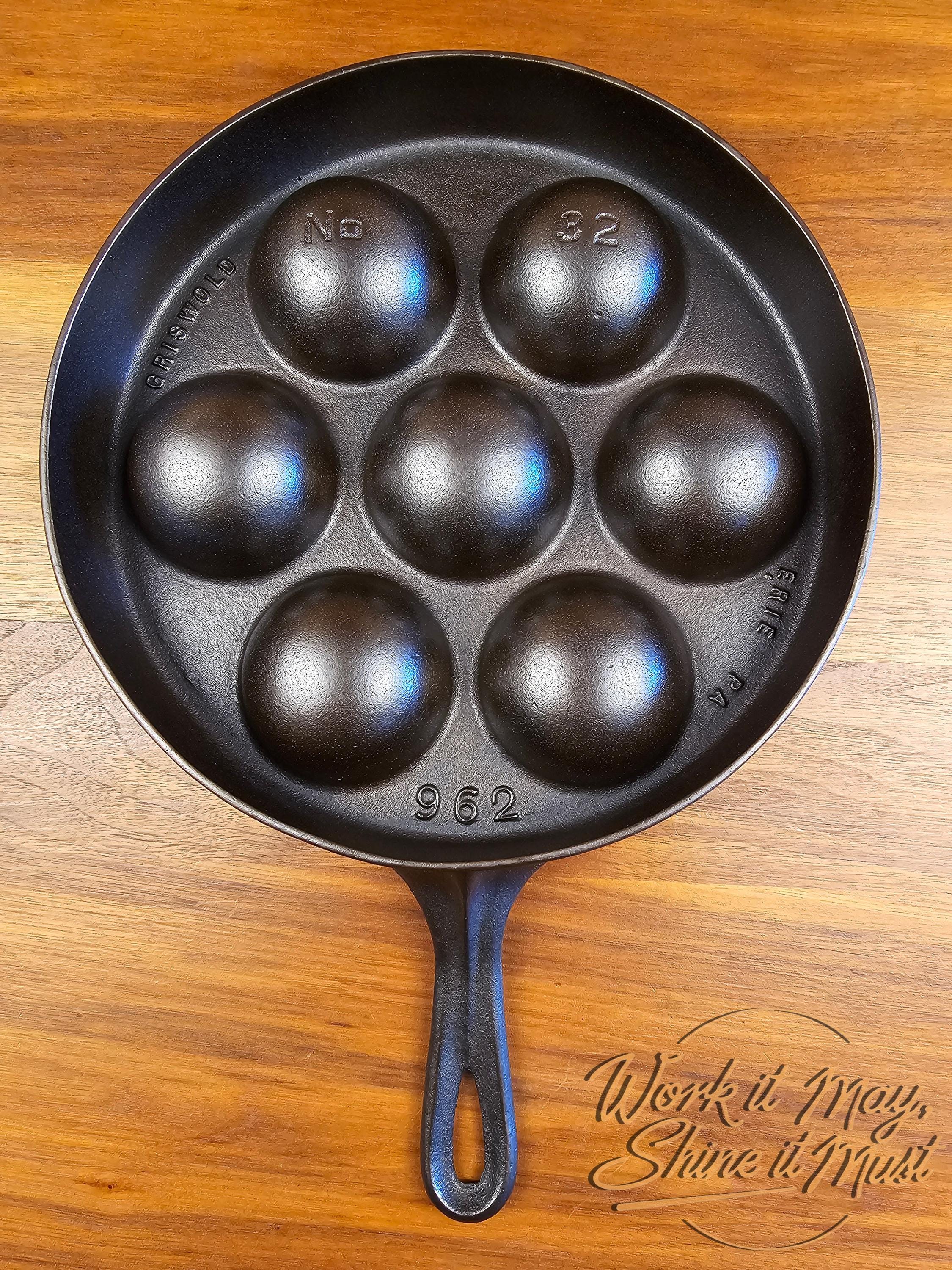 Griswold #32 Vintage Restored Cast Iron Aebleskiver - 962