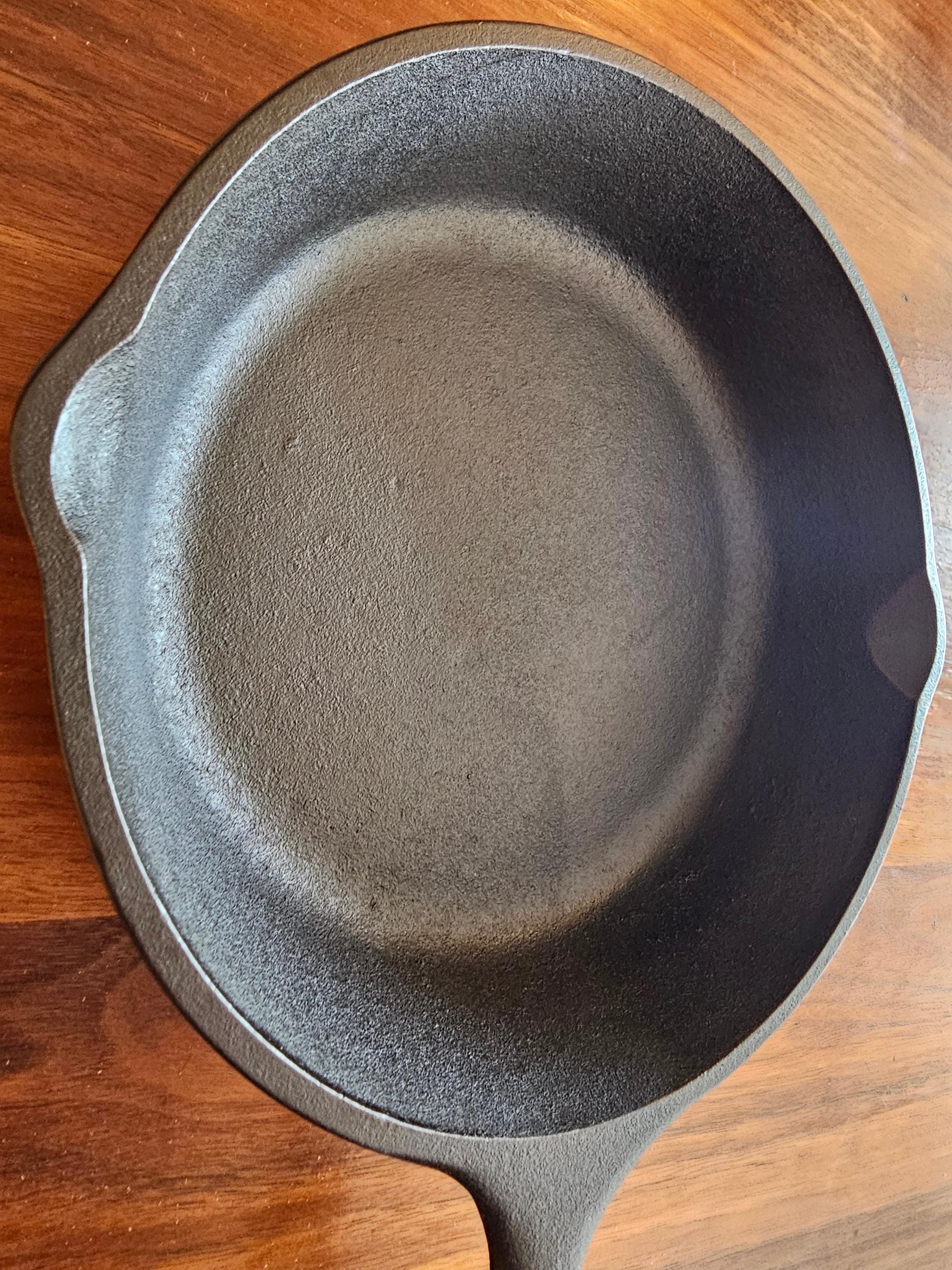 Lodge #5 Vintage Restored Cast Iron Skillet - 5SK Made In USA (D)
