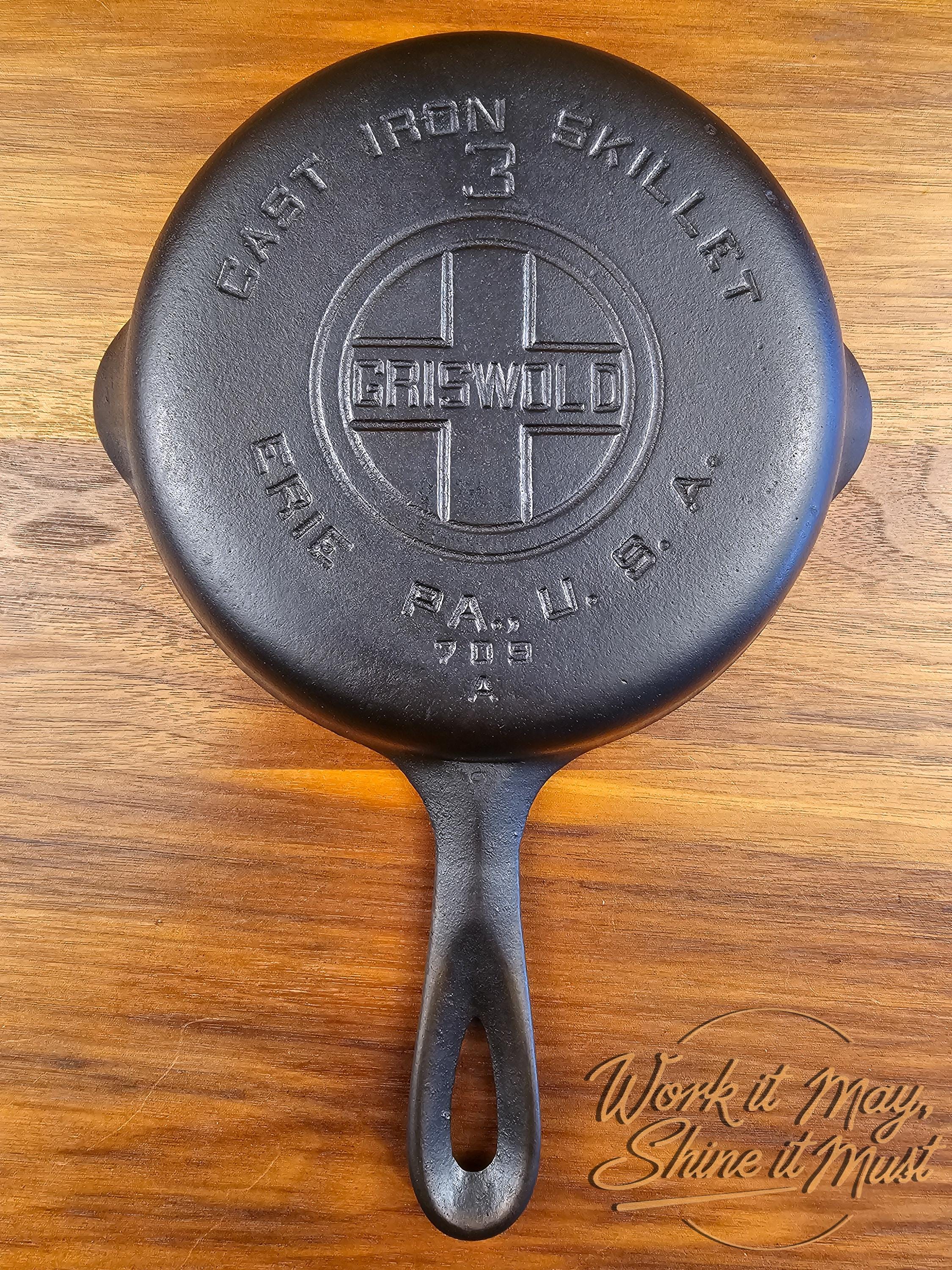 Griswold #3 Vintage Restored Cast Iron Skillet - Large Block Logo 709A